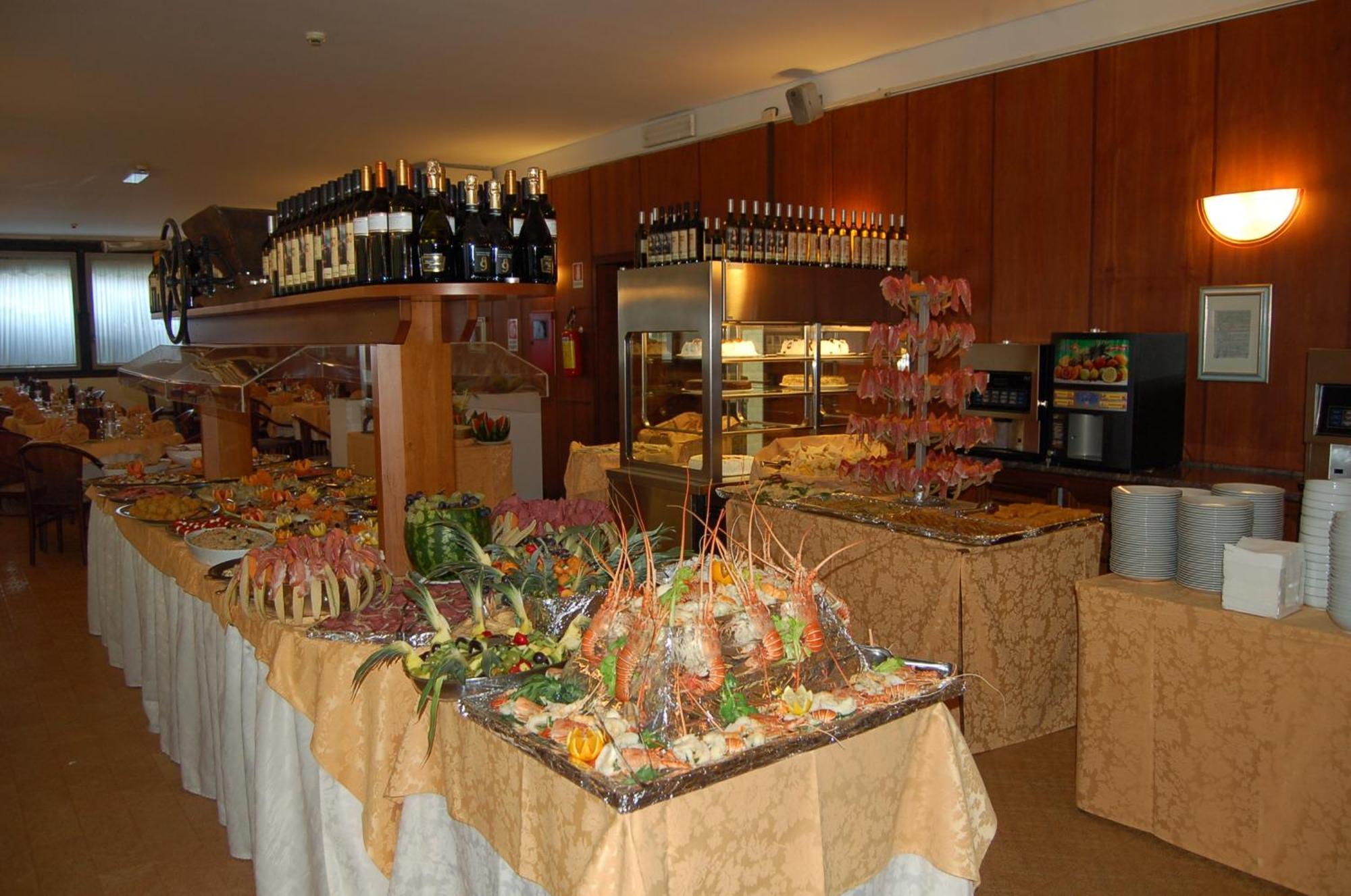 Hotel Leonardo Da Vinci Wellness Spa Bibione Dış mekan fotoğraf