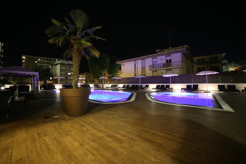 Hotel Leonardo Da Vinci Wellness Spa Bibione Dış mekan fotoğraf